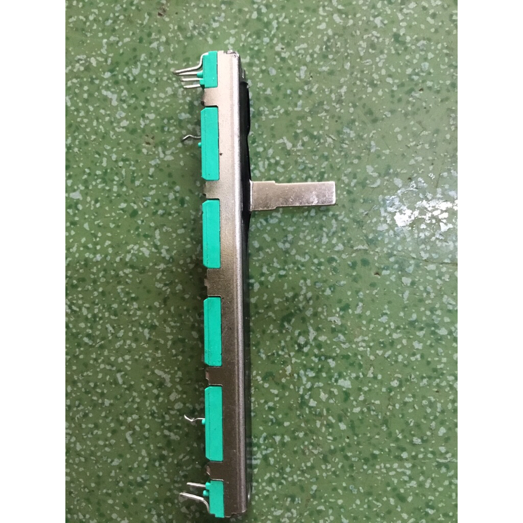 1 THANH  FADER  SOUNDRAP B103 CAO  CẤP