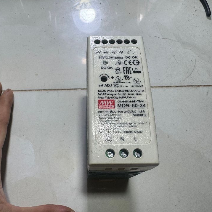 Nguồn 24v meanwell 2.5A MDR-60-24