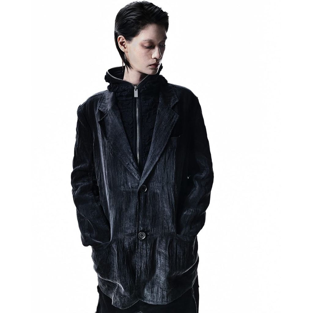 Áo Vest Goldie "CUPRO BLACK” Dáng Blazer