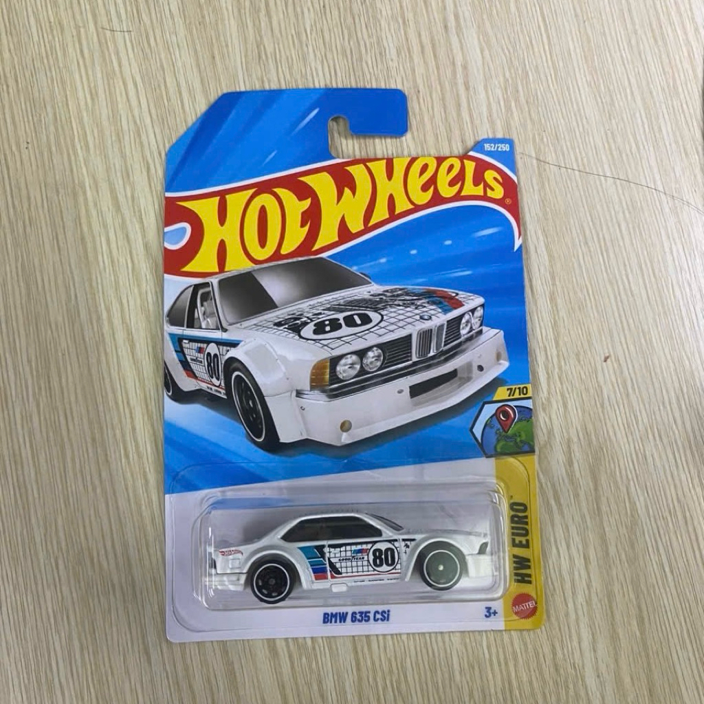 Xe mô hình Hot Wheels BMW 635 CSi