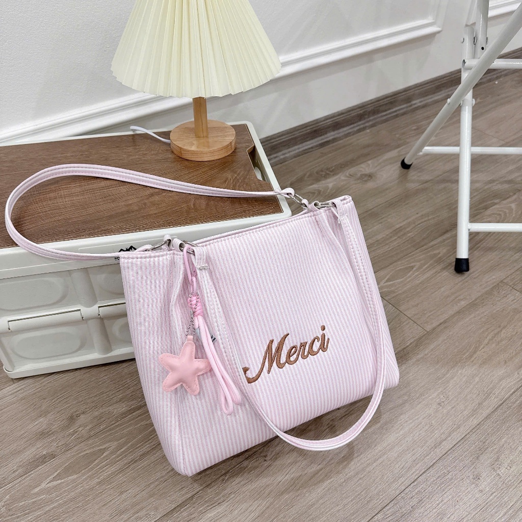 Túi Tote Merci Sọc Pastel Hàn Quốc Kèm Charm Sao Đi Biển Đi Du Lịch Tiểu Thư Ngọt Ngào - DK213