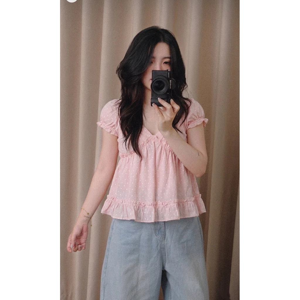 [Hàng Loại 1] Áo babydoll cổ V xếp ly tay ngắn bồng form xoè hoạ tiết chấm bi Rosy Top | BigBuy360 - bigbuy360.vn