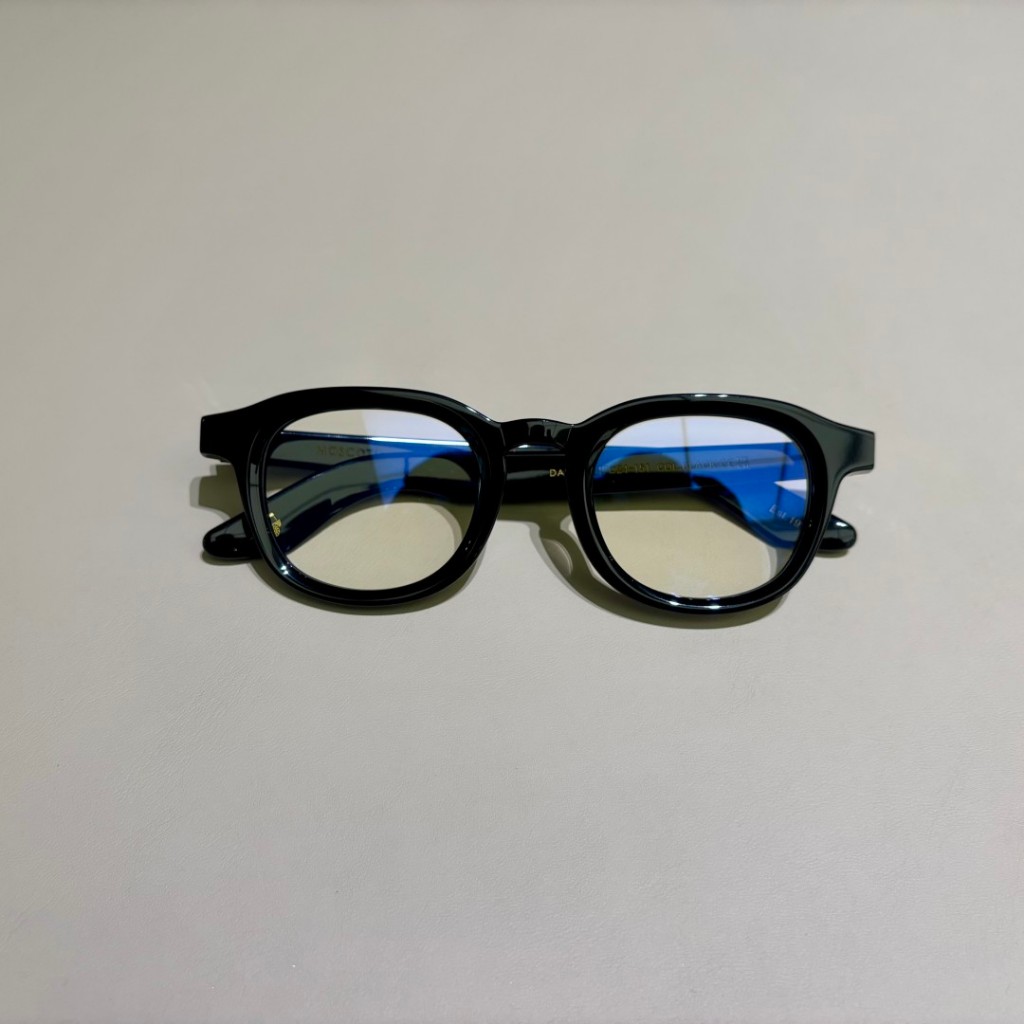 Gọng kính Moscot DAHVEN NYC COL.BLACK-  dáng soft square acetate size 47-24-151 - Fusuma Optical