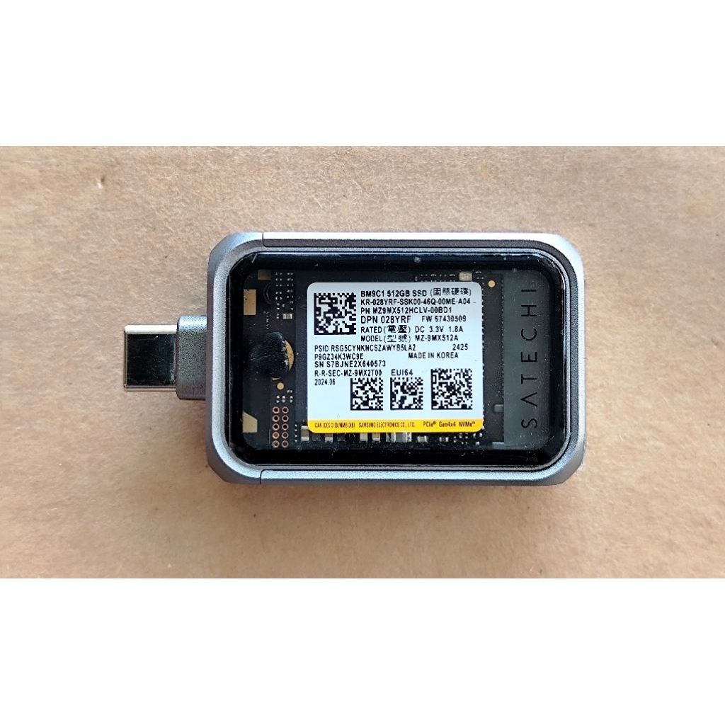 Box Ổ Cứng Di Động Satechi Mini NVMe-ST-E2230M