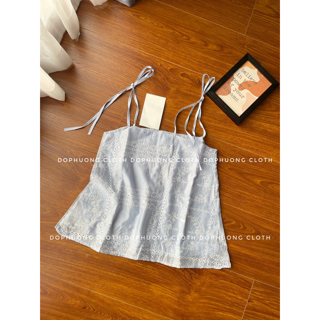 (Hàng đẹp sẵn) Áo hai dây nữ thô boi họa tiết dập thêu buộc dây vai basic phù hợp đi biển, cafe sống ảo HELLY TOP | BigBuy360 - bigbuy360.vn