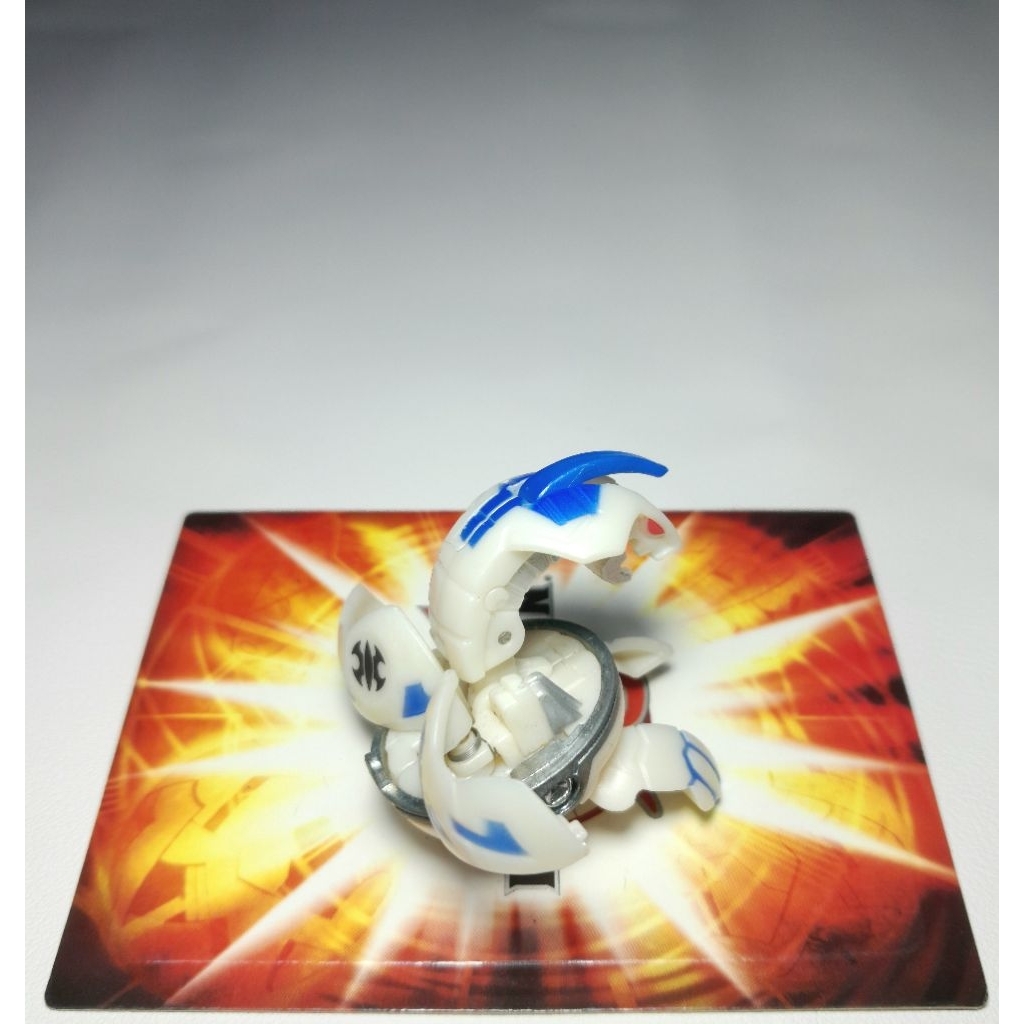 Mô hình đồ chơi Bakugan chính hãng - Delta Dragonoid b1