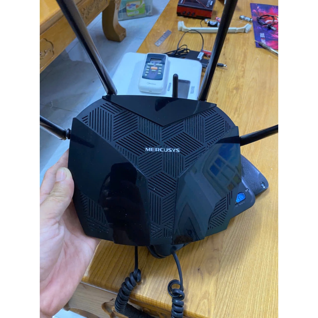 Router Wi-Fi 6 Băng Tần Kép AX1800 Mercusys MR70X Cũ còn rất mới đẹp