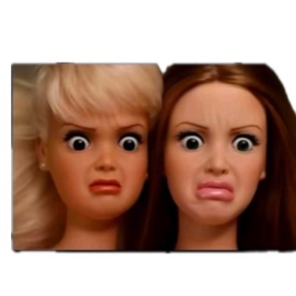 Búp pê 2 chị em