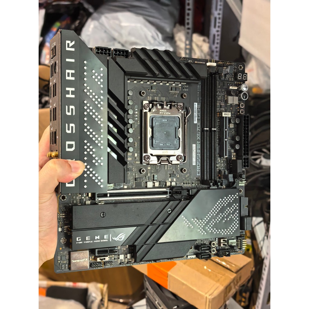 Mainboard Asus ROG CROSSHAIR X670E GENE DDR5