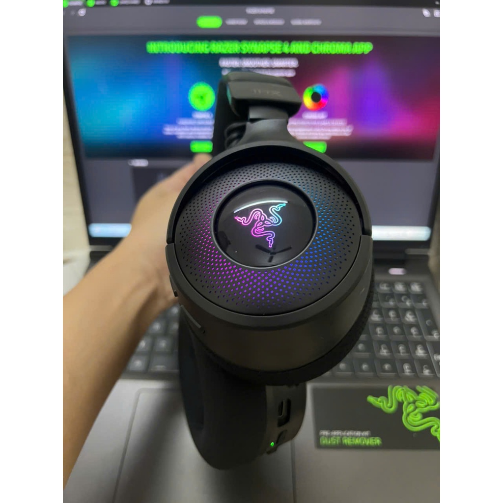 Tai Nghe Gaming Razer Kraken V4 /  Kraken V4 PRO - 2nd nobox