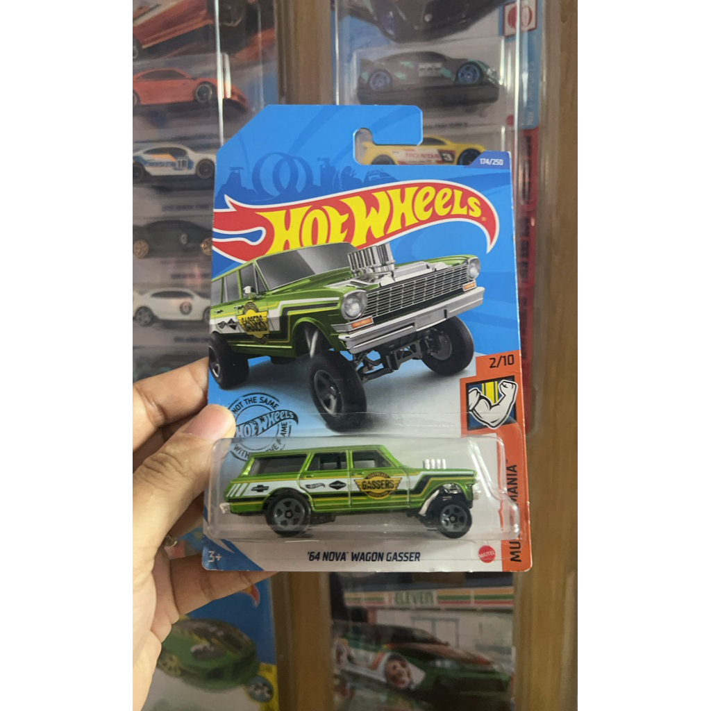 Xe Mô Hình Hot Wheels 64 NOVA WAGON GASSER