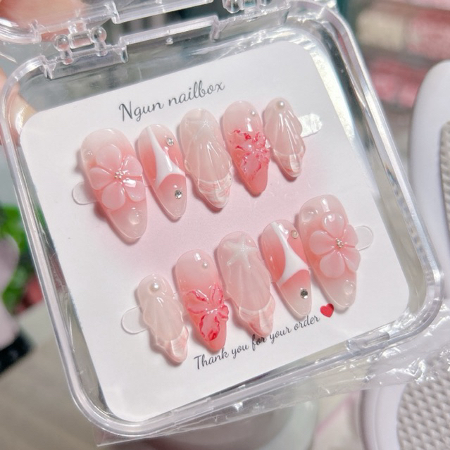 M49 ngưnnailbox biển mùa hè