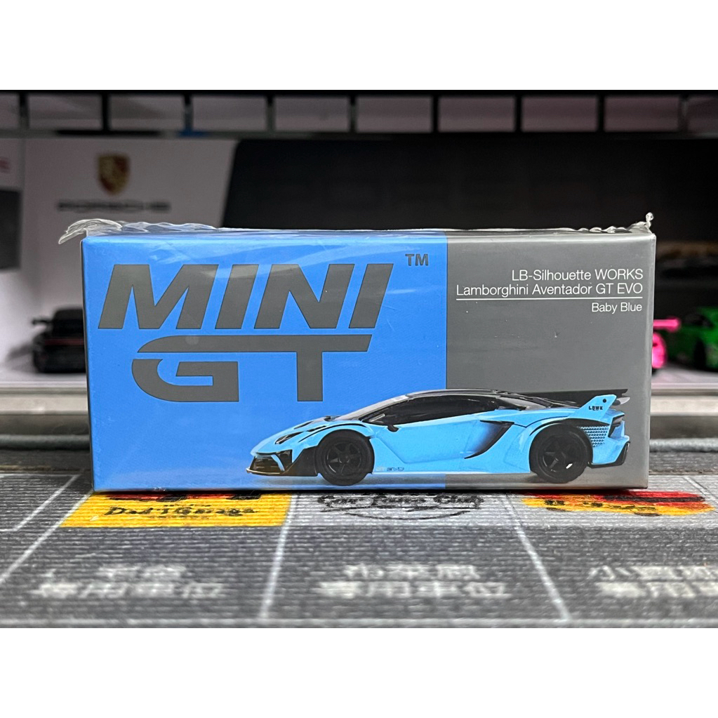 Xe mô hình Mini GT 494 Lamborghini Aventador GT Evo Newseal