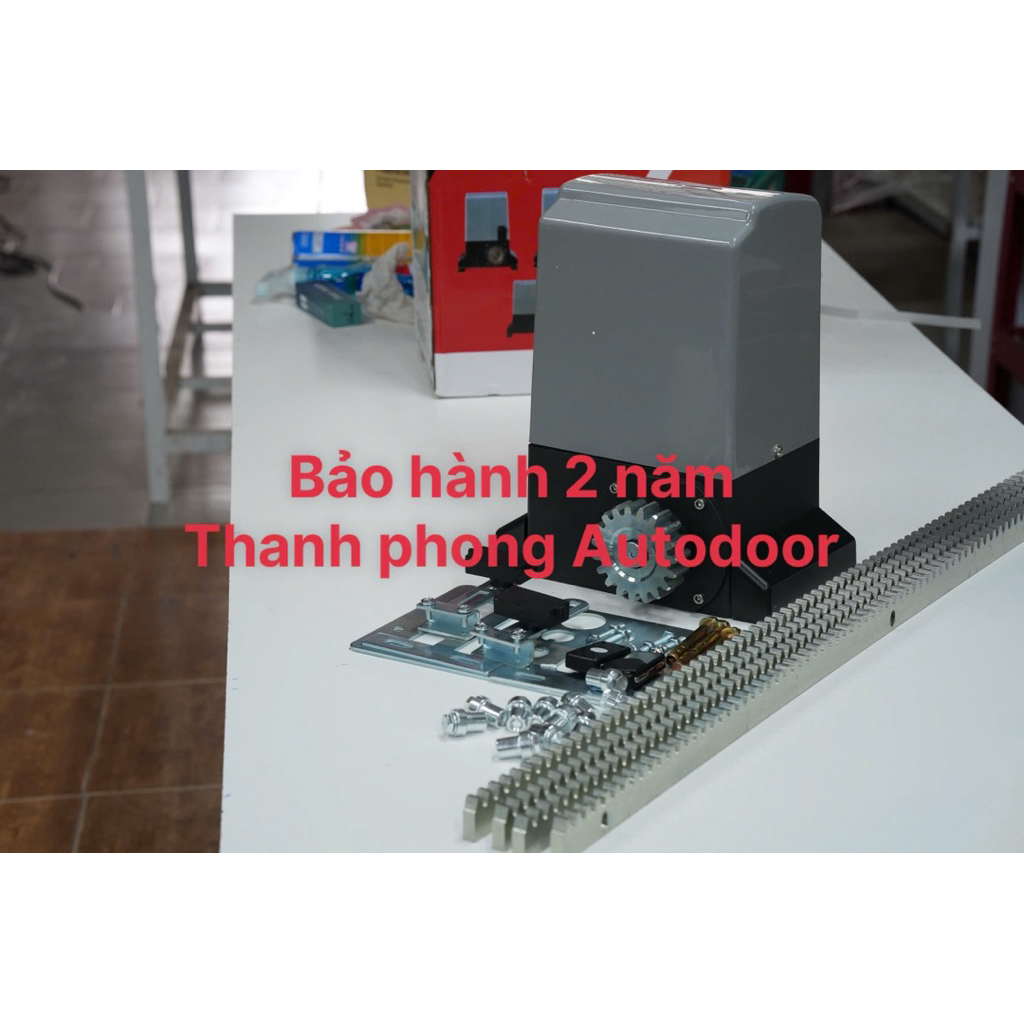 motor cổng lùa YH Taiwan 800 kg kèm 4 m răng thép chất lượng