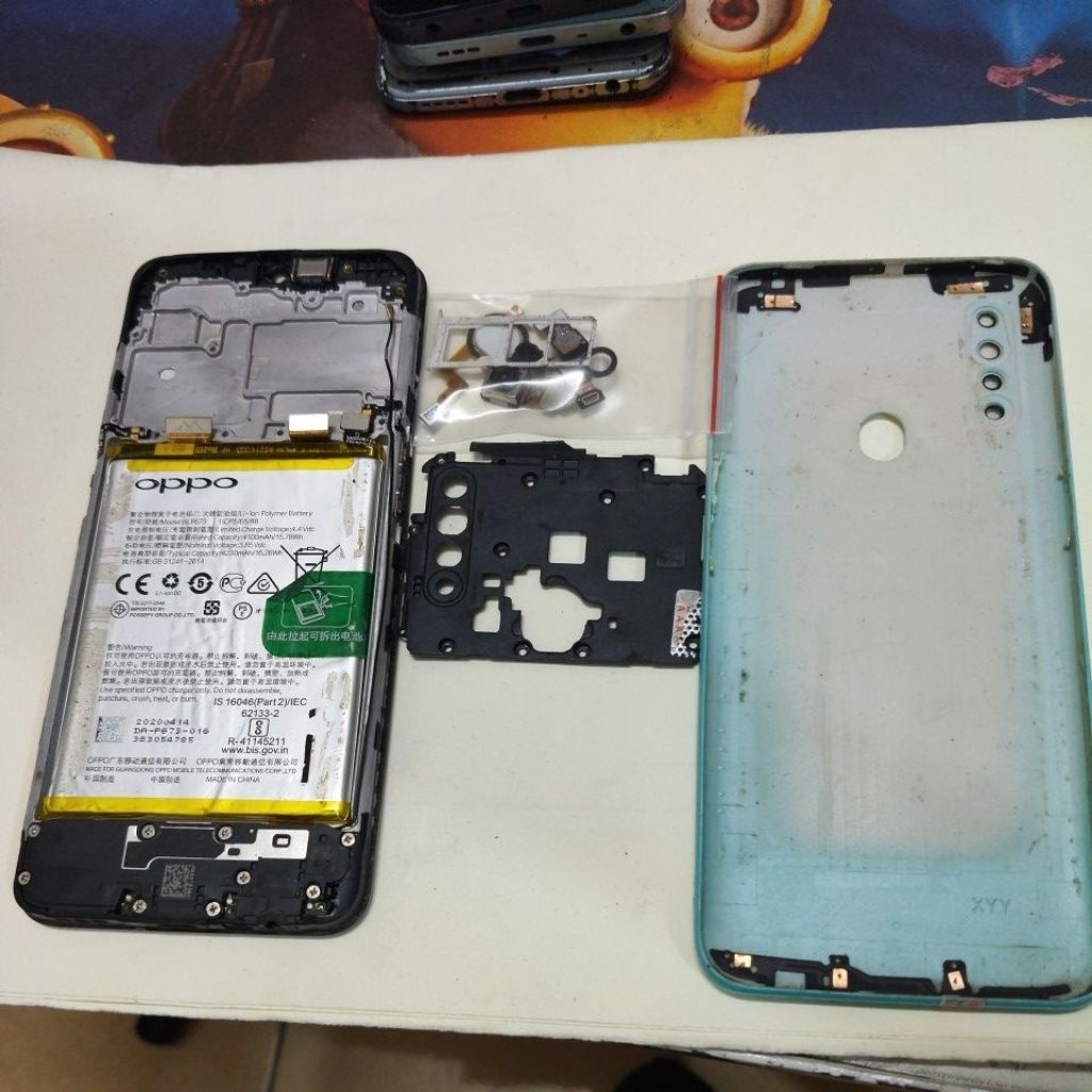 XÁC KHÔNG MAIN OPPO A31 CŨ (MÀN HỎNG)