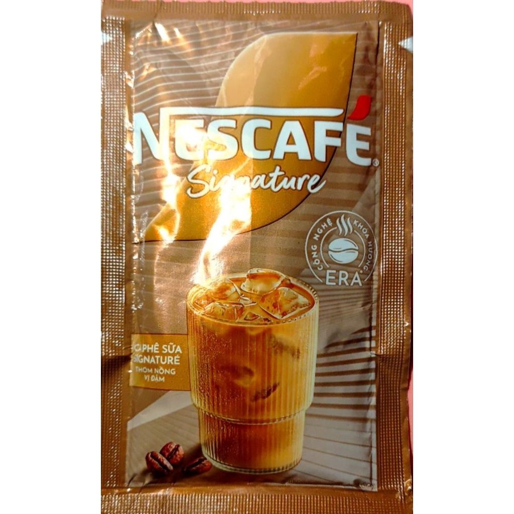 * *Combo 10 gói ** Nescafe cà phê signature sữa đá ( date T1/2027)