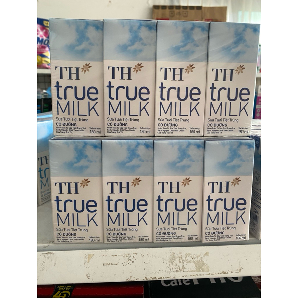 1 thùng 48 hộp sữa TH true milk hộp 180ml