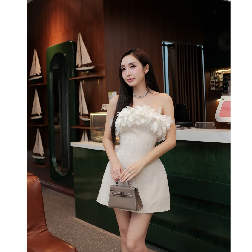 Đầm JADE Trễ Vai Hoa Ngắn Dáng A Chất Liệu Đũi HS PL CLOTHING