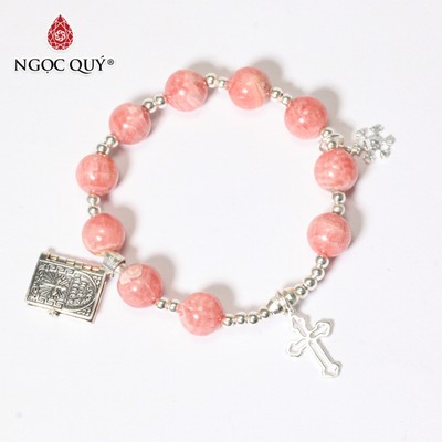 Vòng tay đá Đào hoa tự nhiên phối charm - Mẫu VC0324 - Ngọc Quý