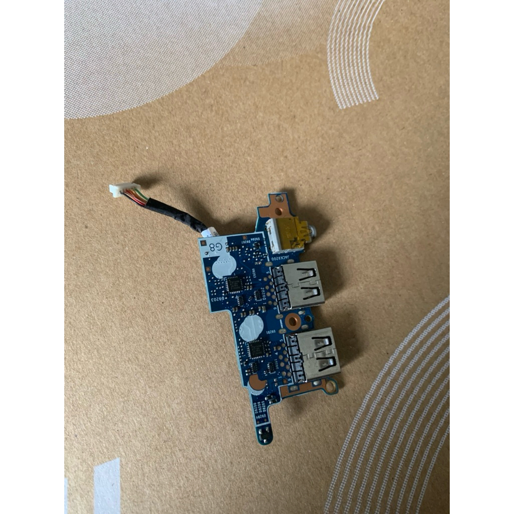 Thay board  Usb + audio  laptop HP EliteBook 830-G8