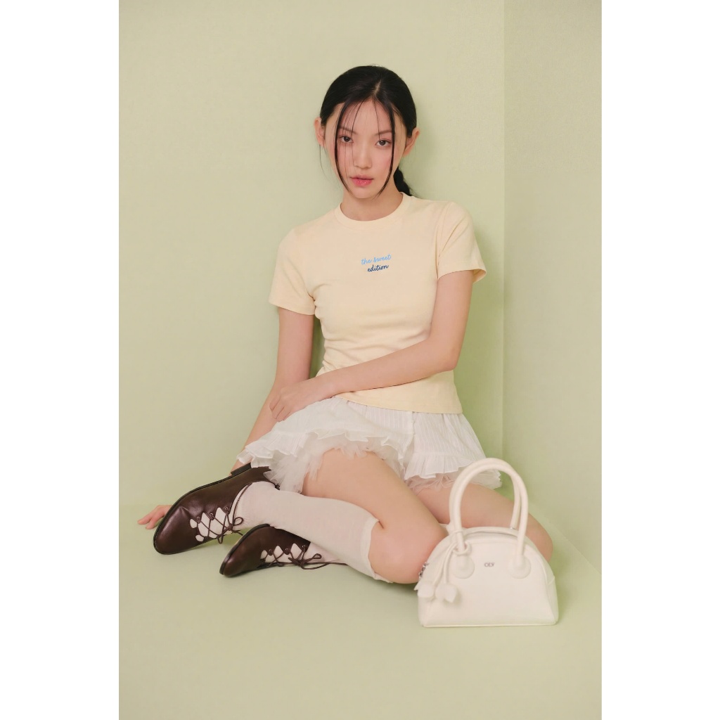 Áo thun OLV babytee basic cổ tròn năng động Cotton Babytee nhiều màu phù hợp đi chơi đi dạo | BigBuy360 - bigbuy360.vn