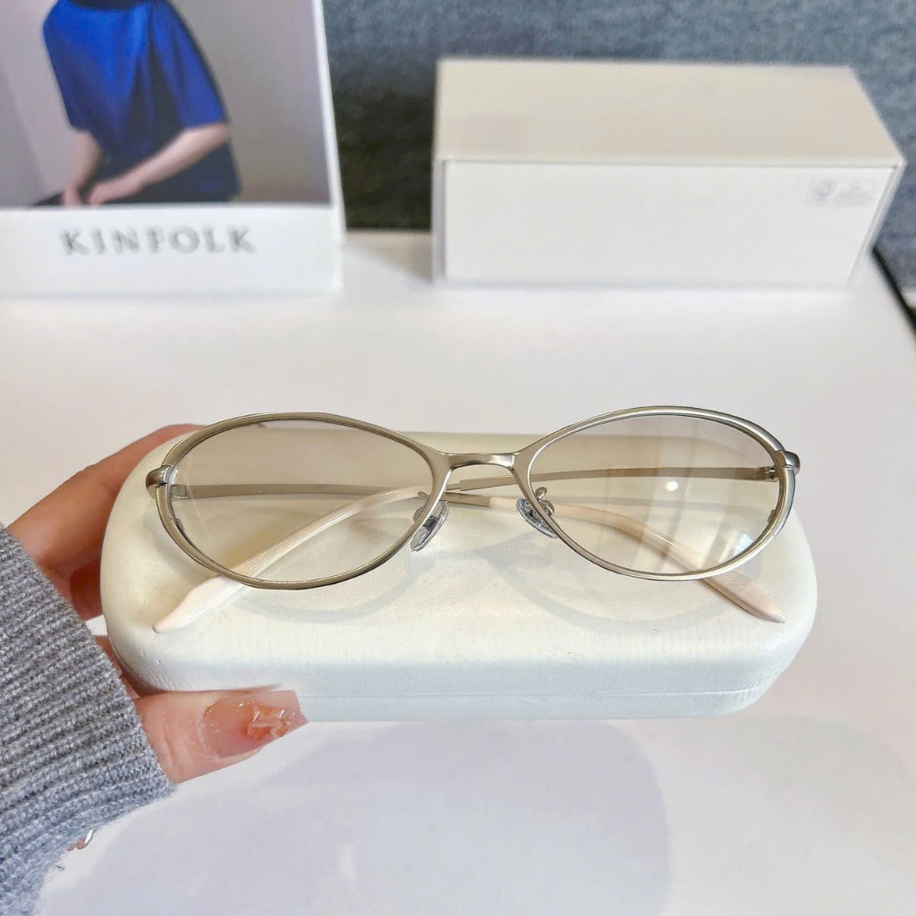 [13] CAP ELIO -  Capital Glasses