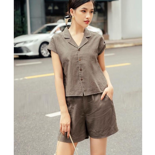 Set bộ cổ 2 ve kèm quần short SLINEN, chất vải Linen bột Premium, form suông trẻ trung - SET06