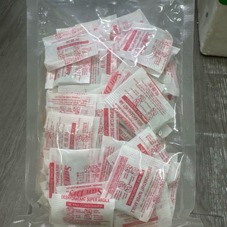 Túi hút ẩm- dùng để trong bánh trung thu hoặc đồ dùng
