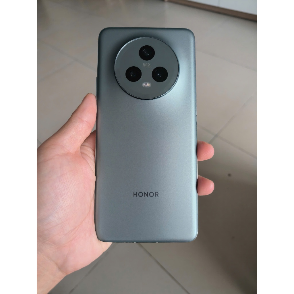 Honor Magic 5 - Snapdragon 8 Gen 2, Camera 50X