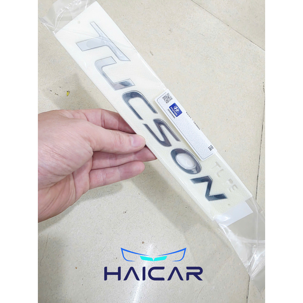 Logo chữ dán TUCSON  Cho hyundai Tuson hàng xịn chính hãng