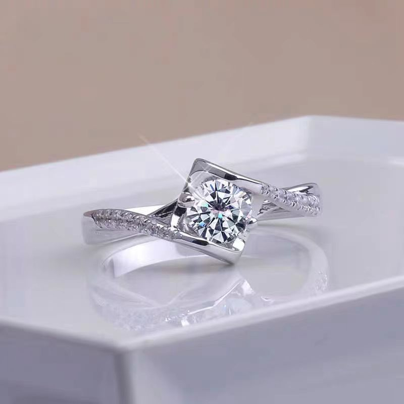 Nhẫn nữ mở điều chỉnh Moissanite 1 carat Nụ Hôn Thiên Thần, cắt 8 tim 8 mũi tên phản sáng đẹp
