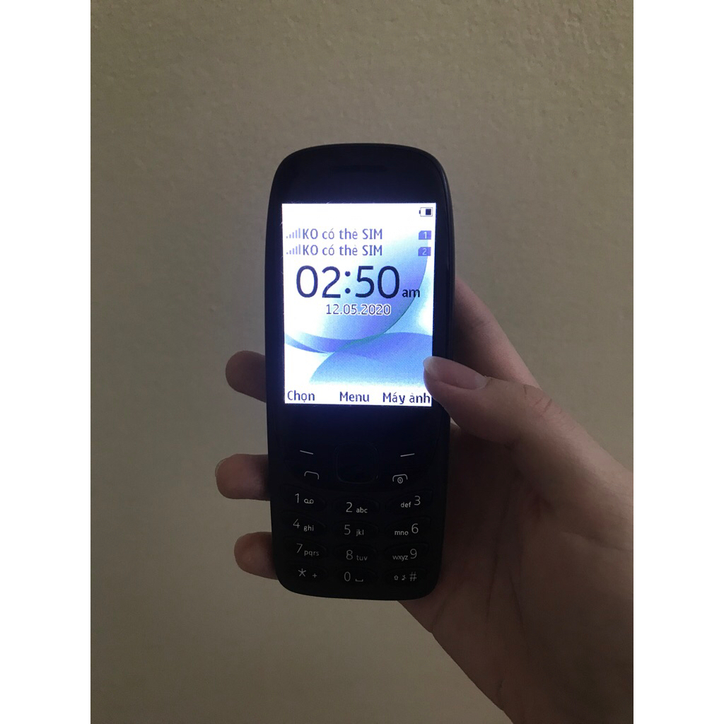 xác điện thoại Nokia6310(2021) bị lỗi hiển thị màu màn hình như ảnh(vui lòng đọc mô tả)