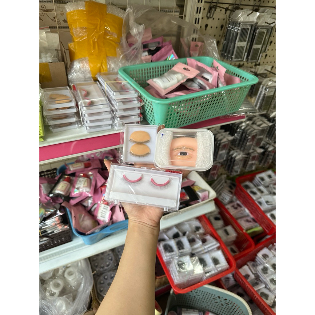 con mắt silicon tập nối mi,đầu manocanh...