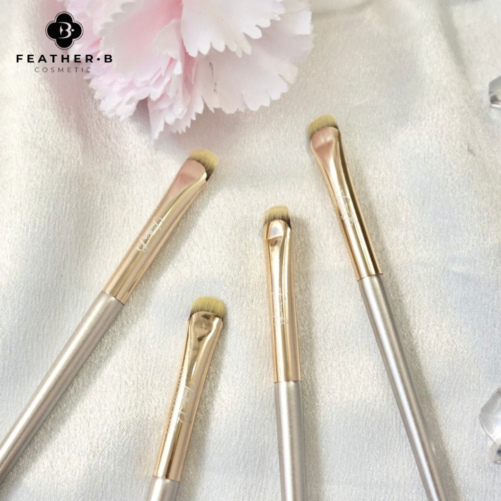 Cọ kẻ mí dưới - mí mắt Feather B 302