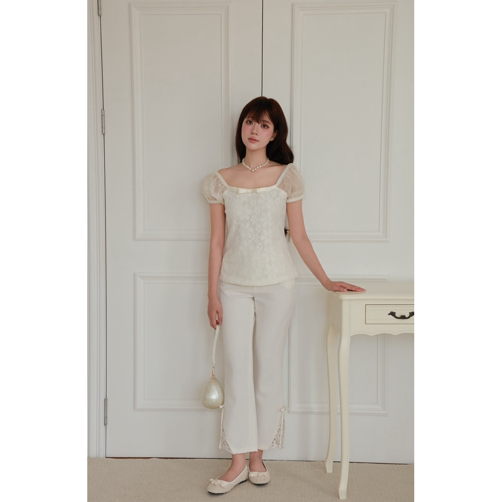 OUTSET - Áo ren Yenala cổ thoáng xinh xắn diễm lệ | BigBuy360 - bigbuy360.vn
