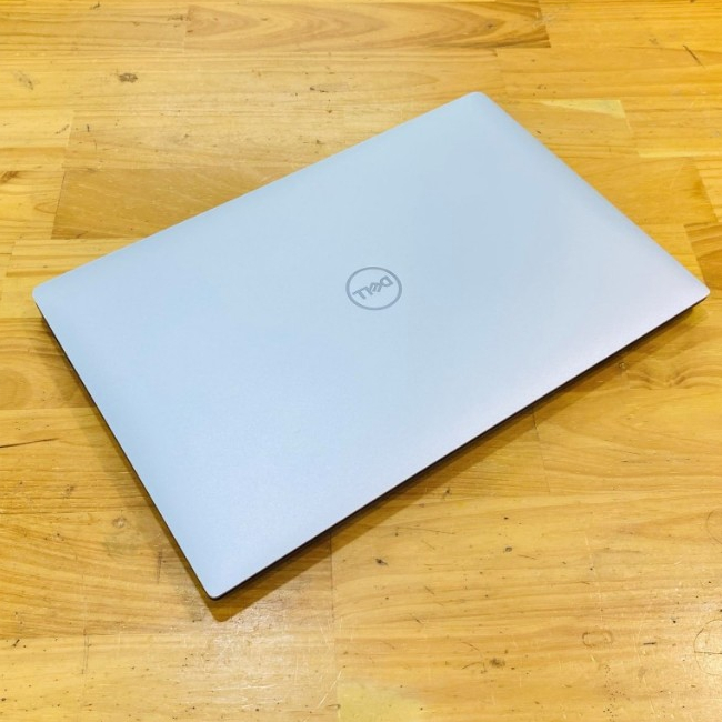 Dell Precision 5530 [MÁY TRẠM SIÊU MỎNG] – Core i7 8850H | RAM 16-32GB | Quadro P1000/P2000 | Màn 15