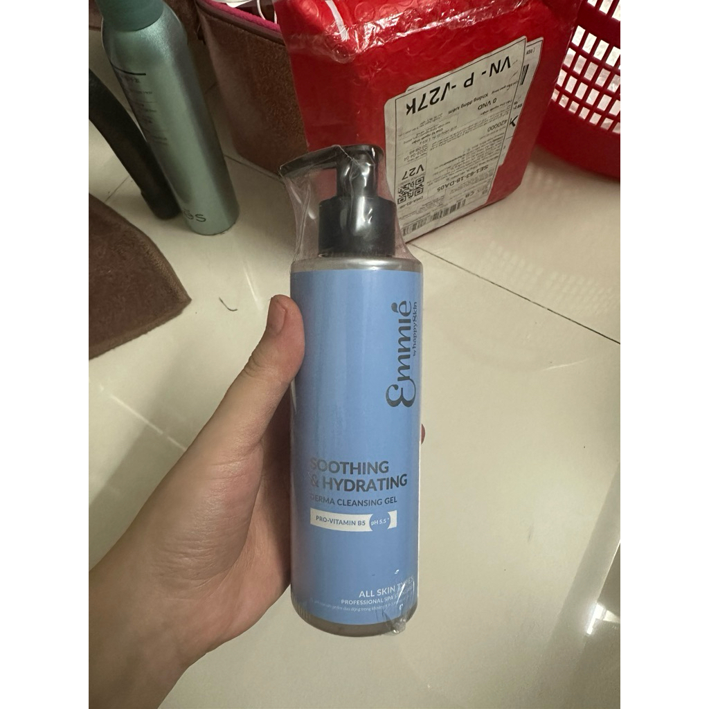 PASS sữa rửa mặt Emmie by happy skin