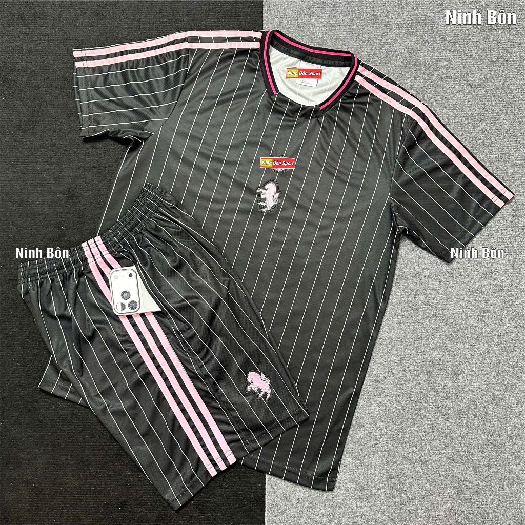 Bộ Bóng Đá Thể Thao Thời Trang Juventus Đen Hồng 2026, Quần Có Túi Khóa - Vải Polyester Gai Thái Cao