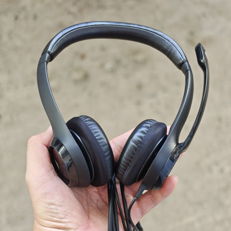 Tai nghe cắm dây Logitech H390 ( nobox , đẹp 99%)