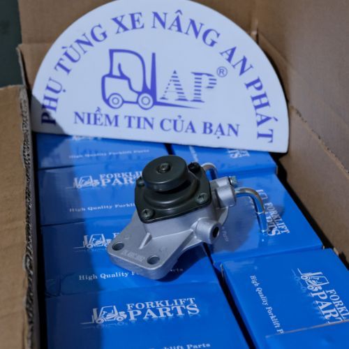 Bơm dầu tay xe nâng YM129901-55810 model Komatsu 4D94E, 4D94LE, F18C, FD10~18N, FD20~30/ 4D94E, 4D94
