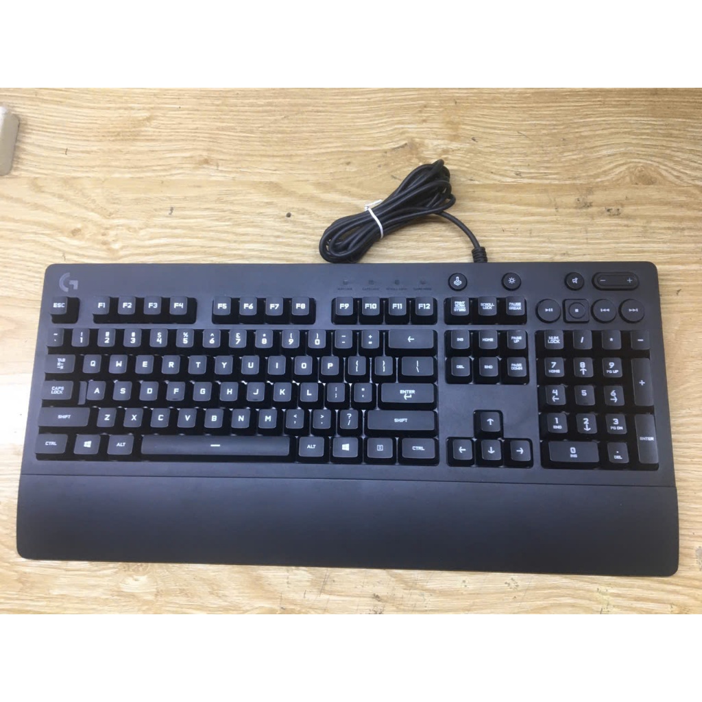 Bàn phím Gaming Logitech G213 Prodigy RGB hàng chính hãng