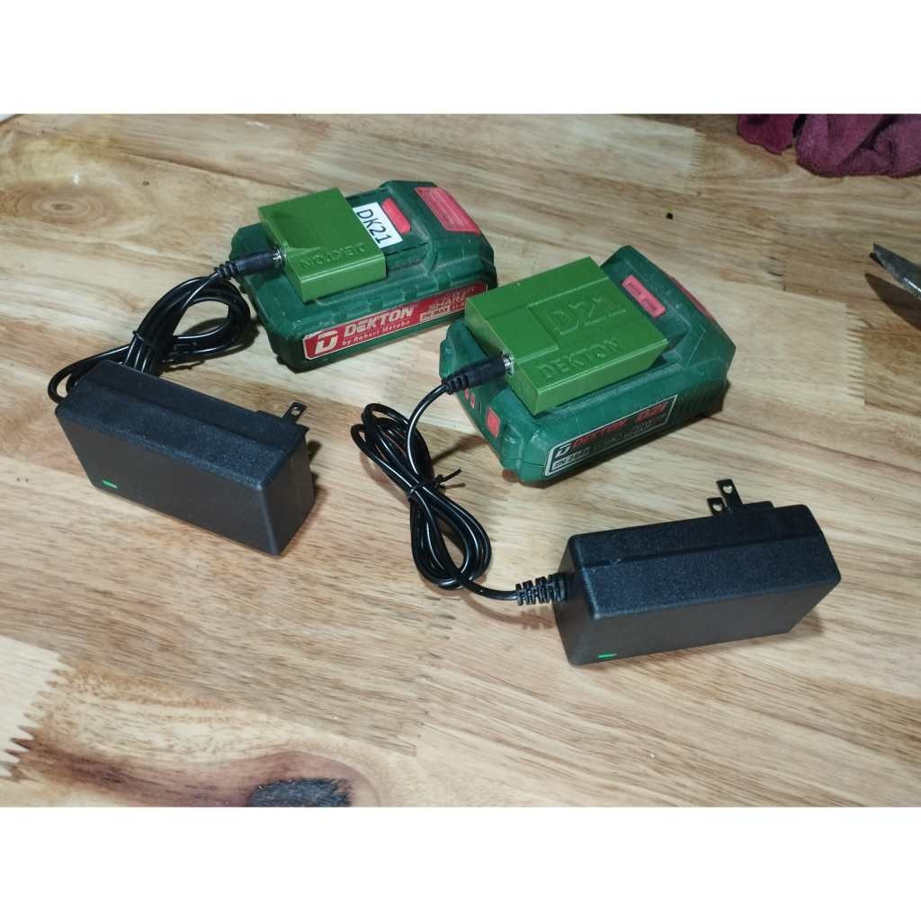 Đế sạc adaptor cho pin Dekton đời cũ D21, DK21, DK2603