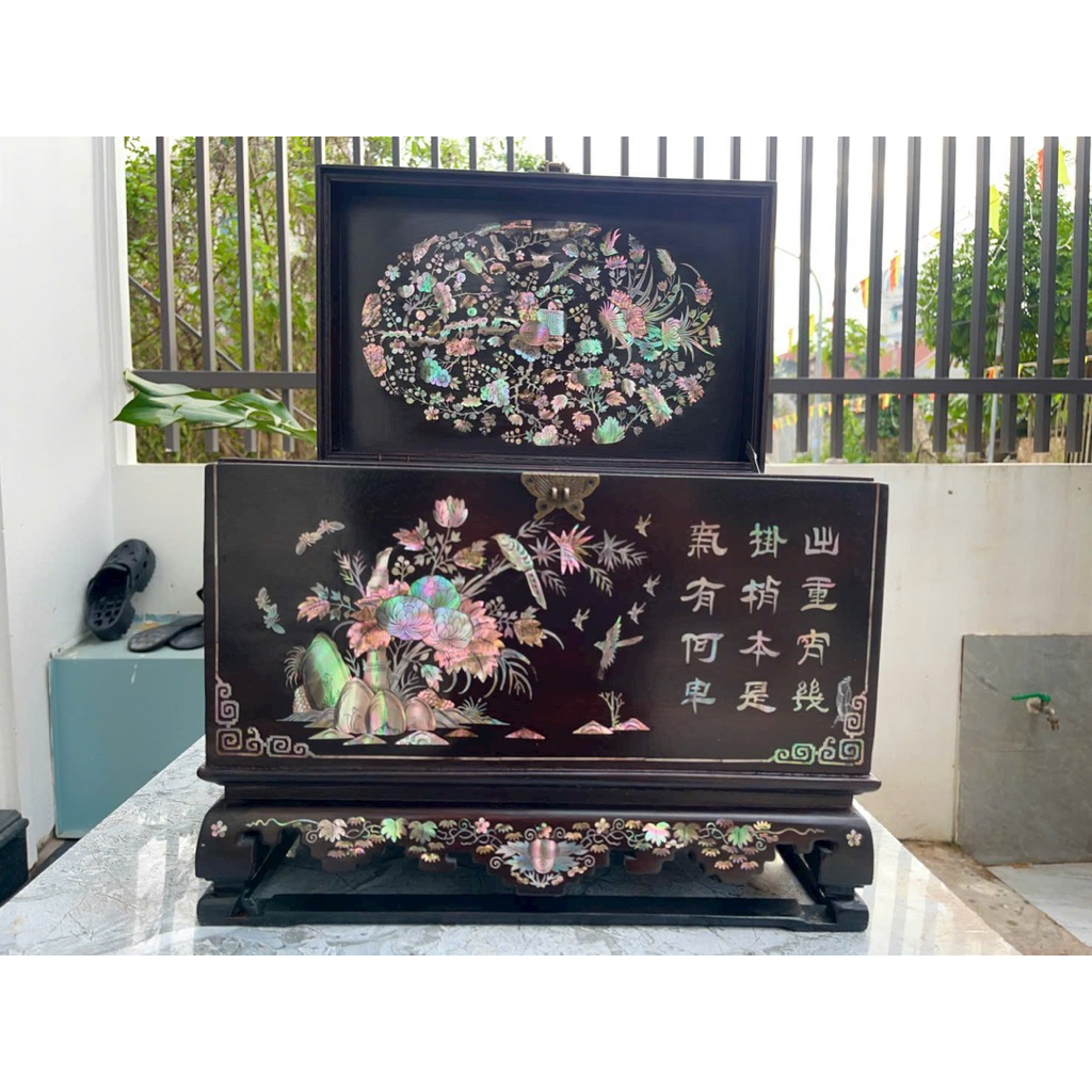 Tráp gỗ gụ cẩn ốc