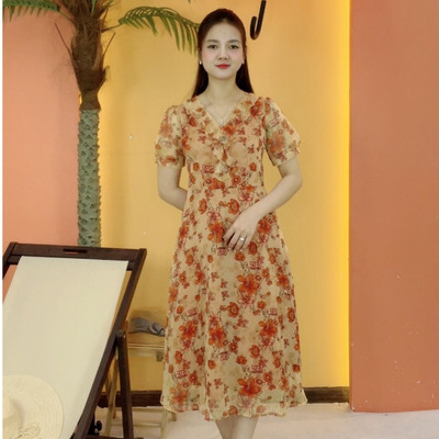 Đầm xòe trung niên cho mẹ - Cổ tim bèo tay ngắn - Vàng hoa - TTV2075