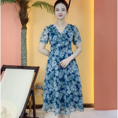 Đầm xòe trung niên cho mẹ - Cổ tim bèo tay ngắn - Xanh hoa - TTV2075