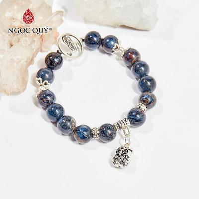 Vòng tay đá Giông bão tự nhiên phối charm - Mẫu VC1001 - Ngọc Quý