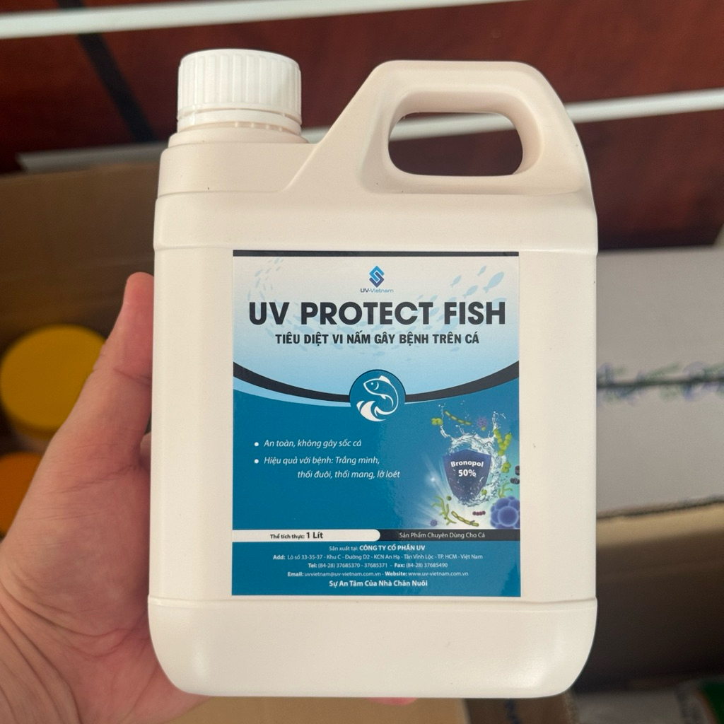 UV PROTECT FISH 1lít (Bronopol 50%) xử lí nước diệt mầm bệnh, nấm và ký sinh gây hại cá