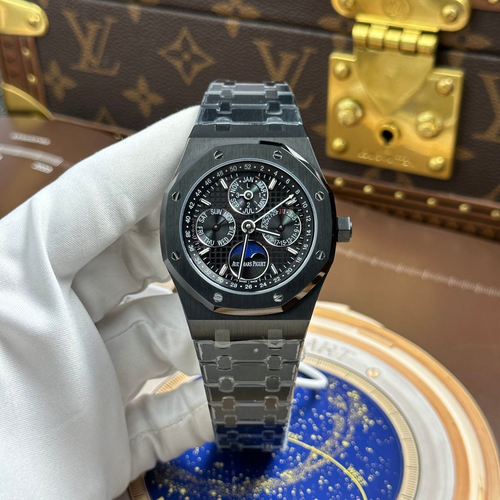 Đồng hồ Audemars Piguet Royal Oak Perpetual Calendar 26579CE màu đen vỏ mạ DLC 41mm