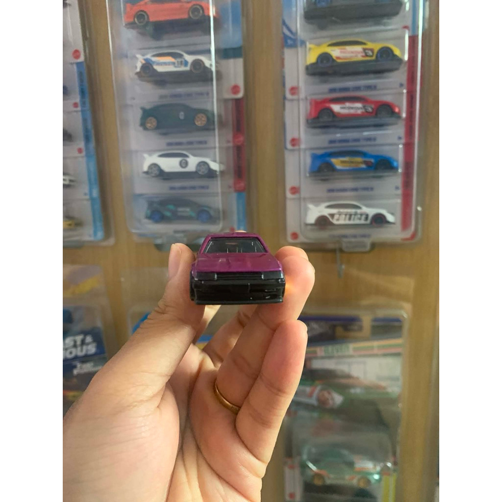 Xe Mô Hình Hot Wheels 82 NISSAN SKYLINE R30 Loose ( K Còn Card ) Tím