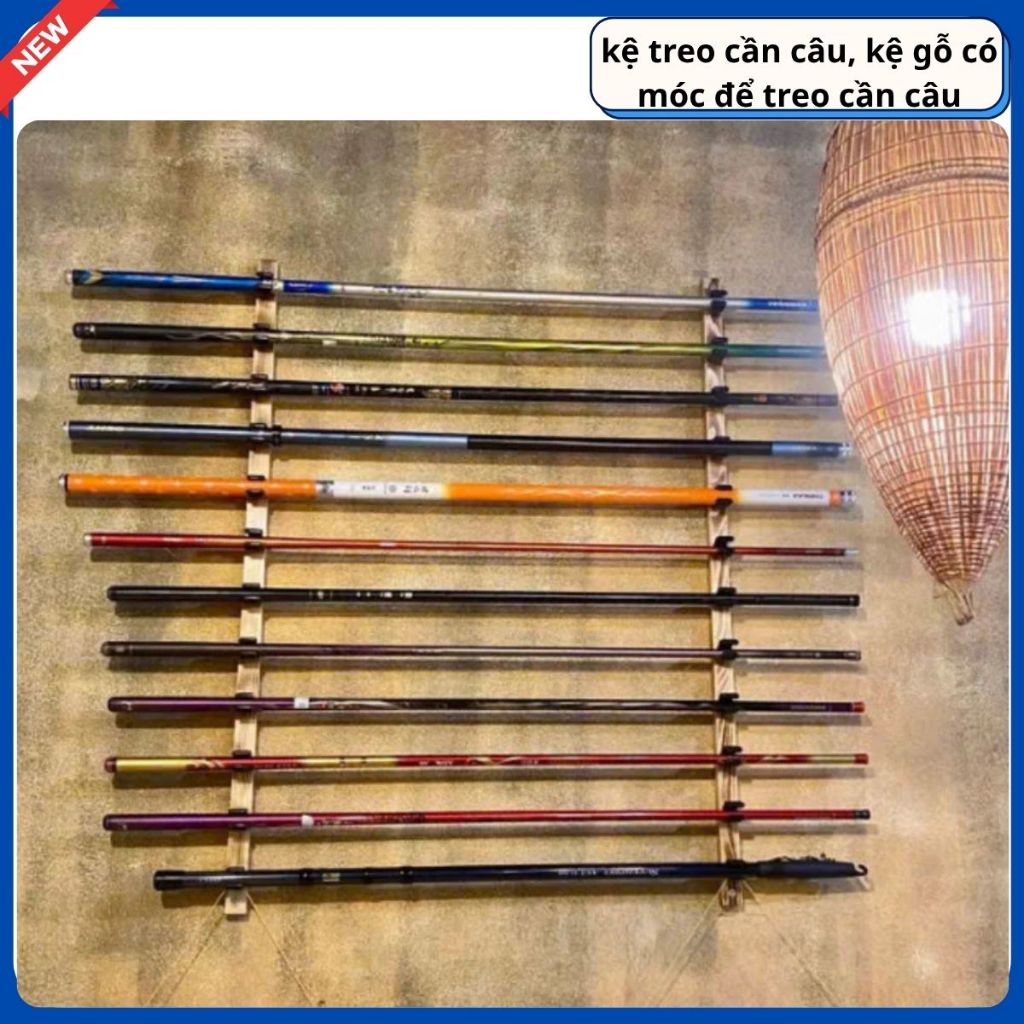 kệ treo cần câu, kệ gỗ có móc để treo cần câu , gồm 12 móc nhưa.